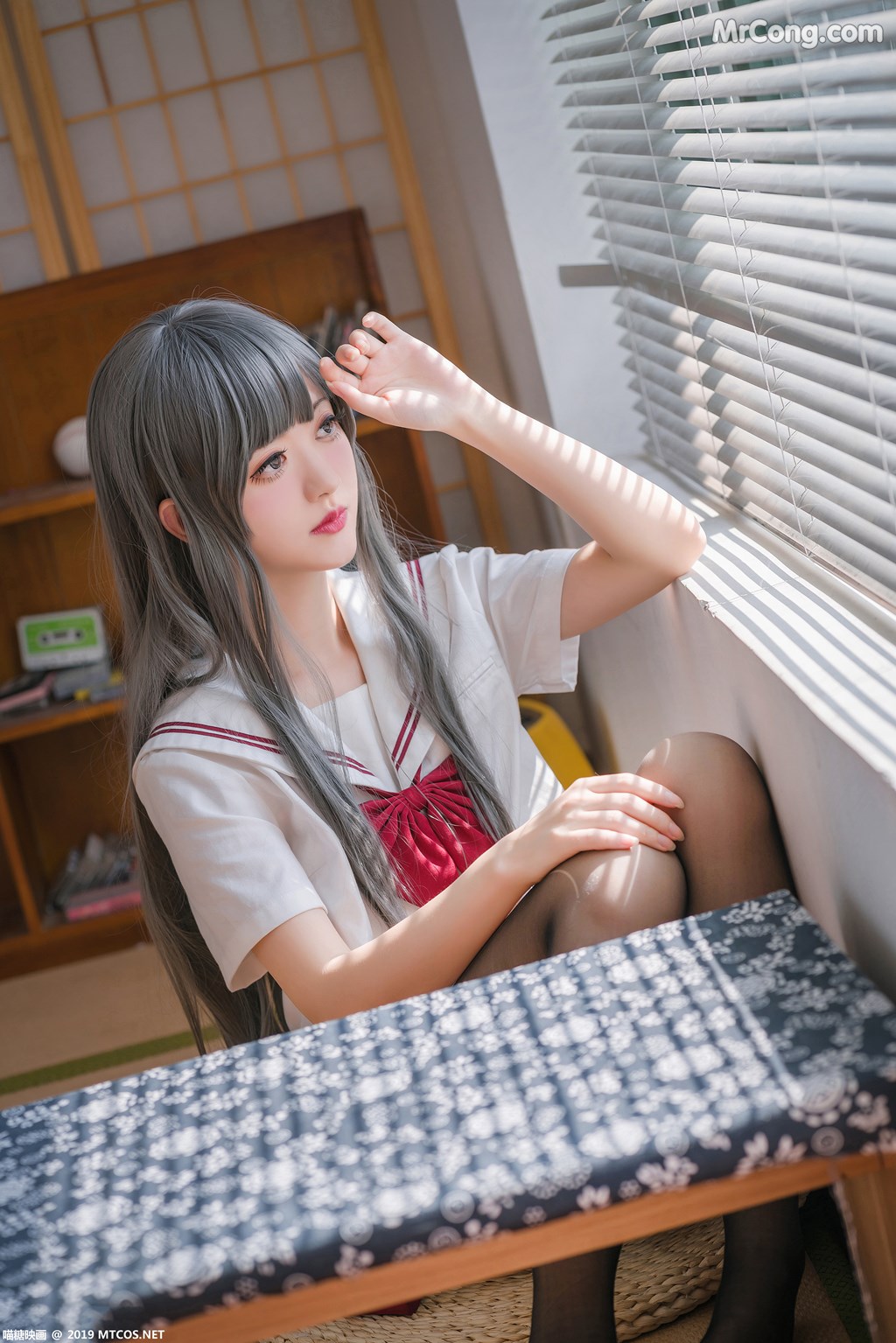 [MTCos] 喵糖映画 Vol.017: 白发魔女 (40 images)