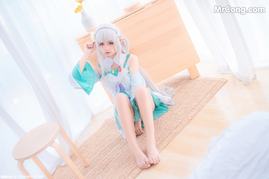 [MTCos] 喵糖映画 Vol.020: 蠢沫沫 艾米莉亚 (40 images)