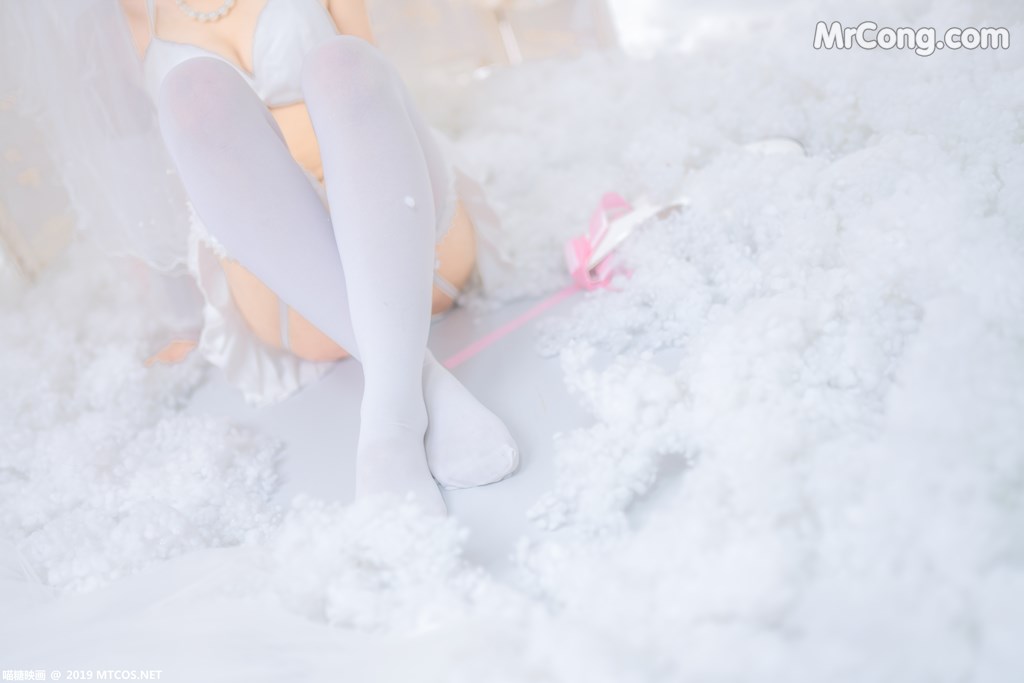 [MTCos] 喵糖映画 Vol.029: 蠢沫沫 花嫁 (43 images)