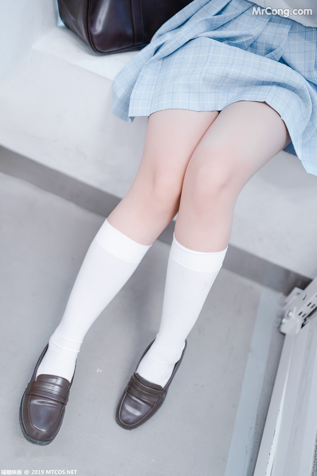 [MTCos] 喵糖映画 Vol.011: 双马尾 (41 images)