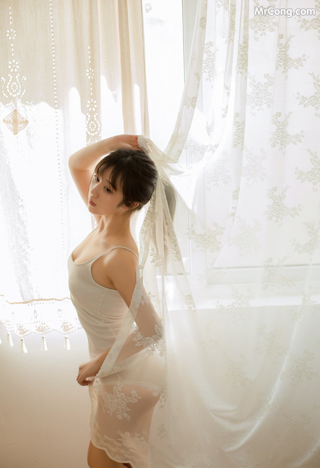 [MTCos] 喵糖映画 Vol.003: 氧气少女 (86 images)