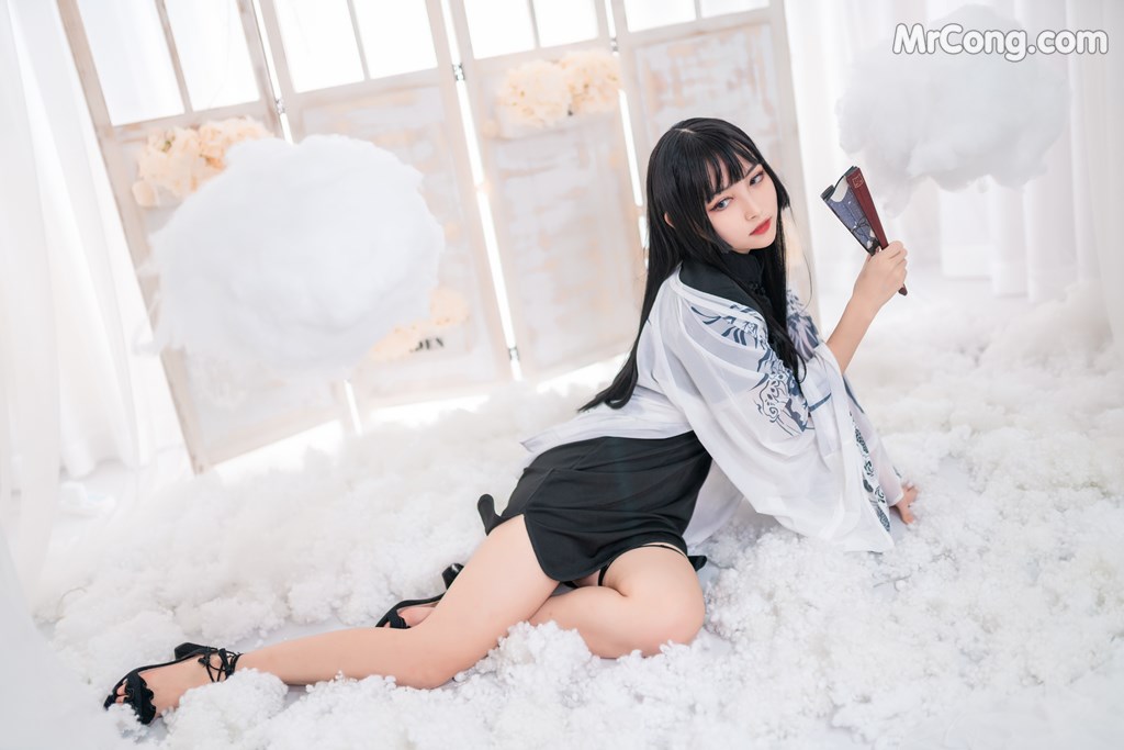[MTCos] 喵糖映画 Vol.008: 剑道少女 (41 images)