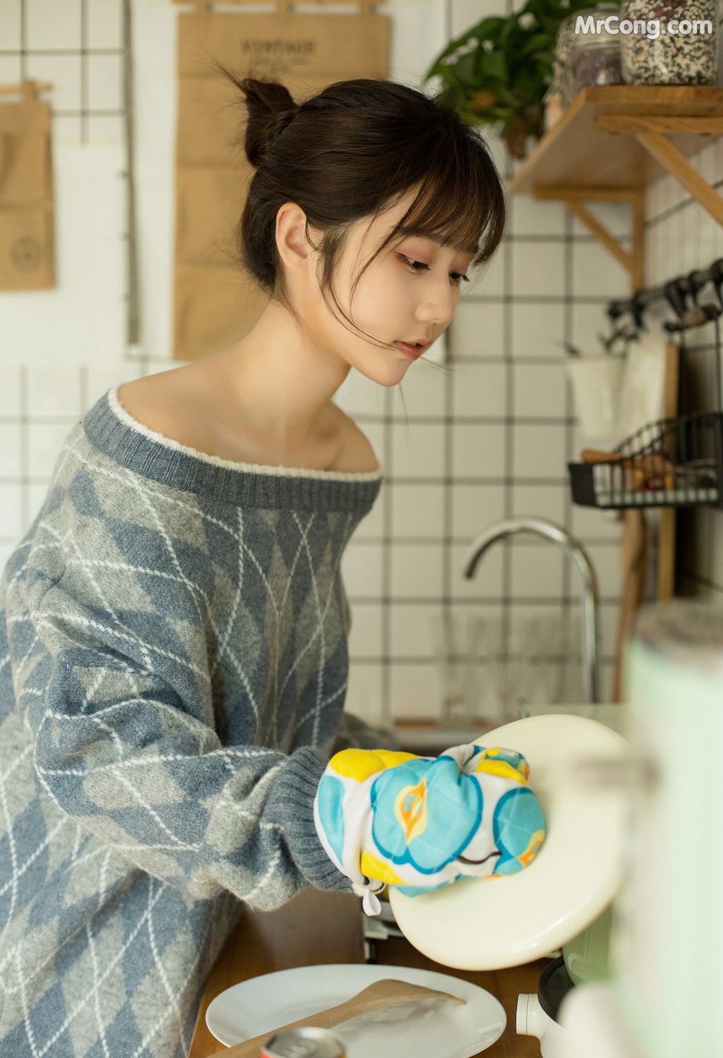 [MTCos] 喵糖映画 Vol.003: 氧气少女 (86 images)