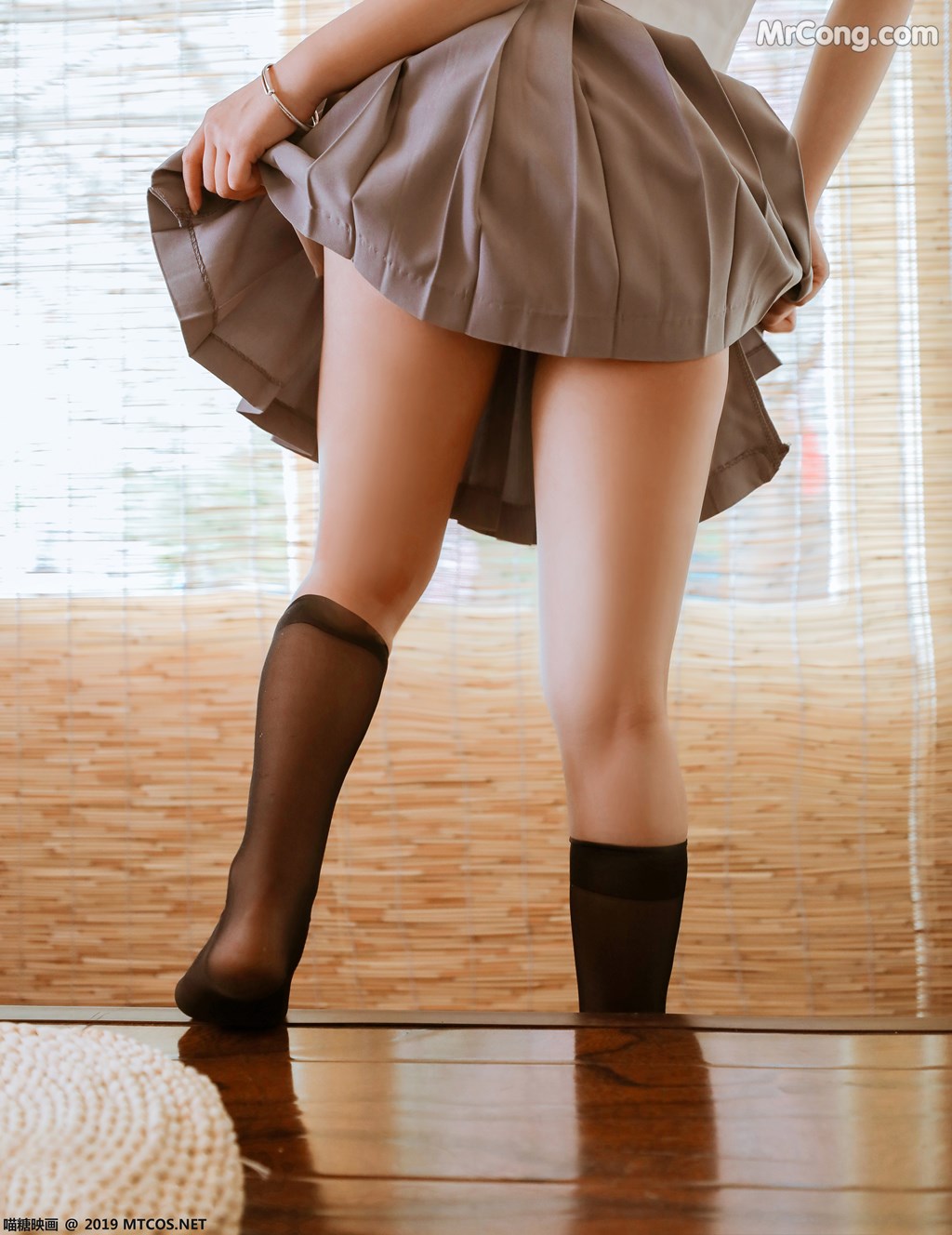 [MTCos] 喵糖映画 Vol.039: 和风少女 (40 images)