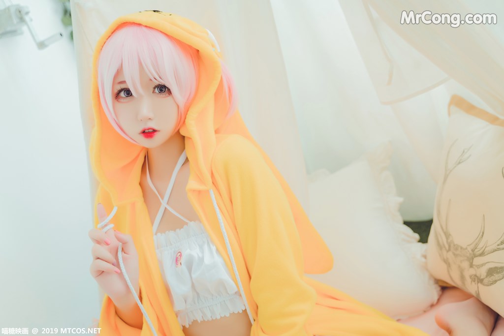 [MTCos] 喵糖映画 Vol.032: 猫君君_MaoJun 贪睡天使楙 (40 images)