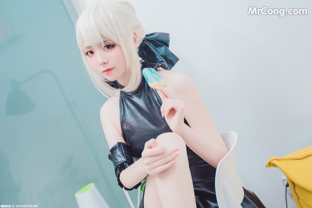 [MTCos] 喵糖映画 Vol.026: 阿尔托利亚 (40 images)