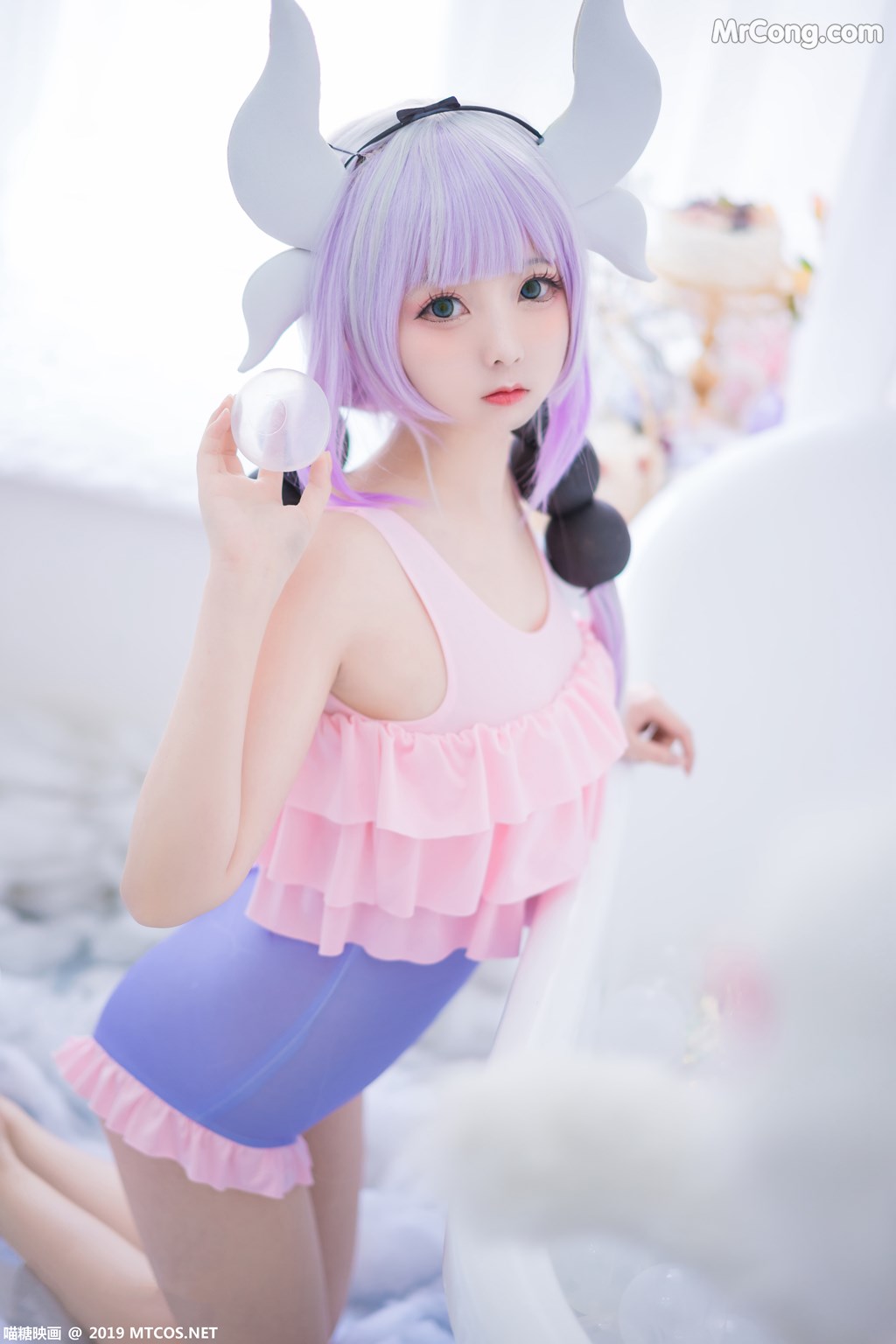 [MTCos] 喵糖映画 Vol.037: 康娜酱 (39 images)