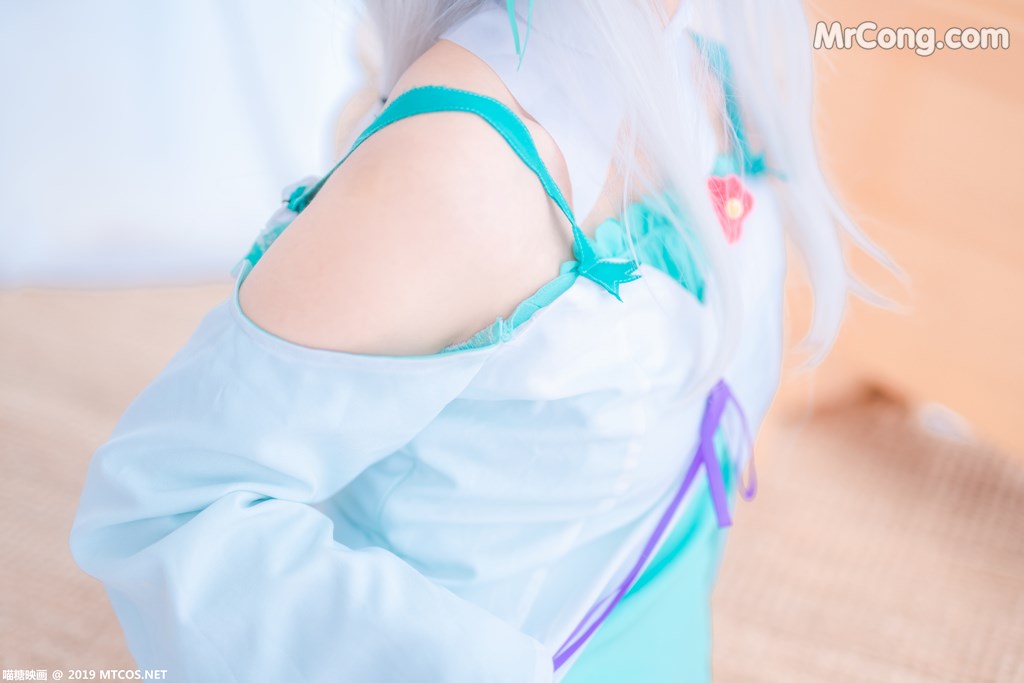[MTCos] 喵糖映画 Vol.020: 蠢沫沫 艾米莉亚 (40 images)