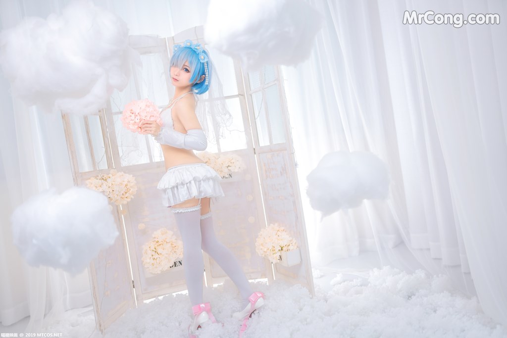[MTCos] 喵糖映画 Vol.029: 蠢沫沫 花嫁 (43 images)