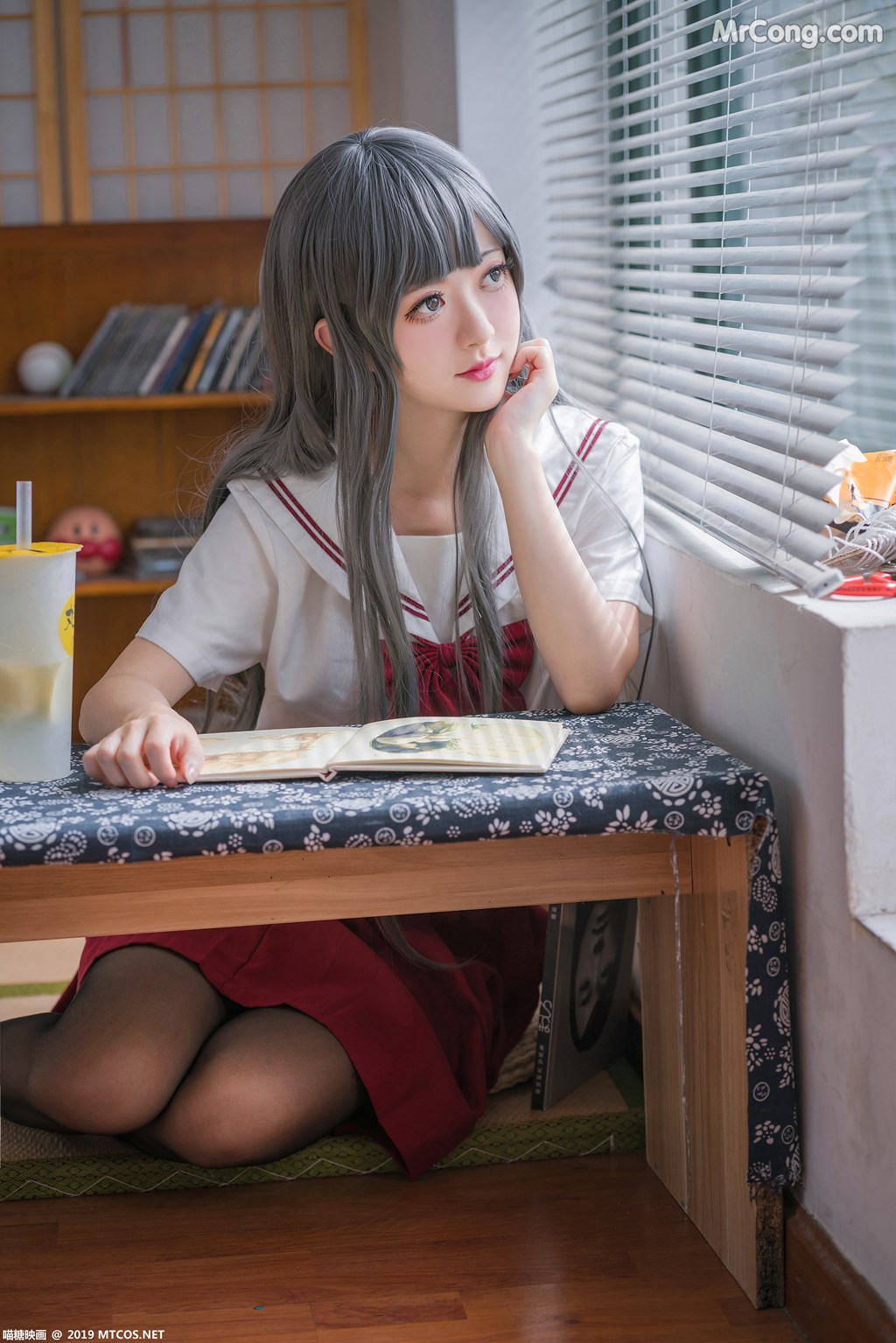 [MTCos] 喵糖映画 Vol.017: 白发魔女 (40 images)
