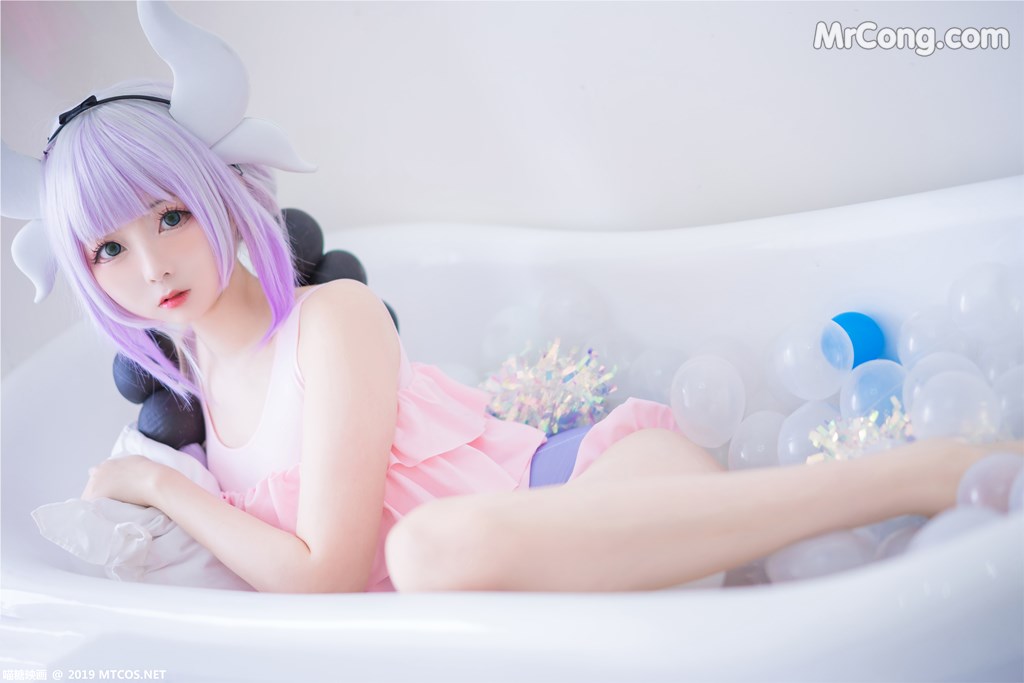 [MTCos] 喵糖映画 Vol.037: 康娜酱 (39 images)