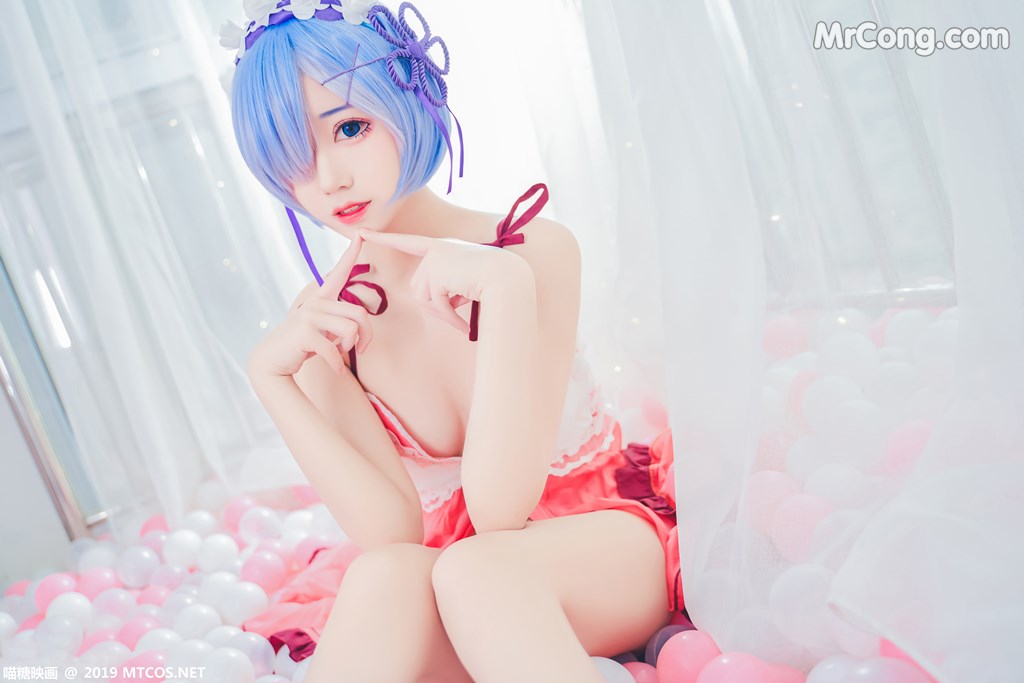 [MTCos] 喵糖映画 Vol.018: COS萌妹 (40 images)