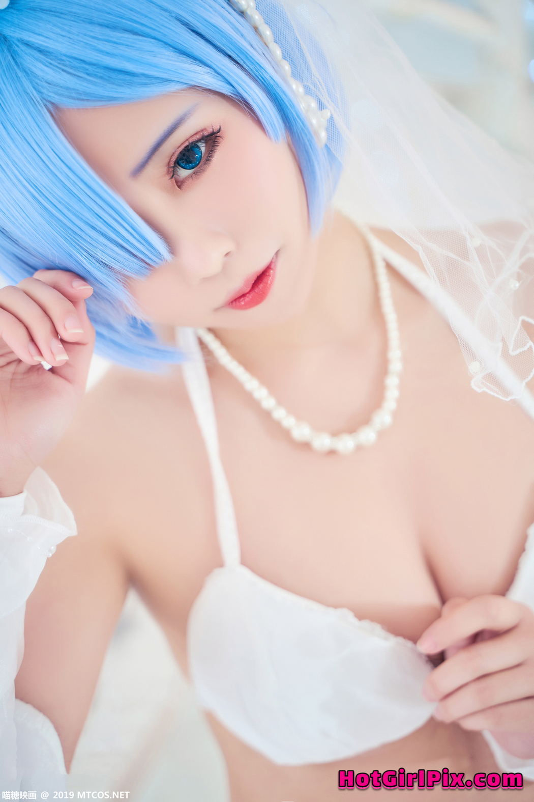 [MTCos] 喵糖映画 Vol.043: 墨玉-M 是雷姆呀 (41 images)