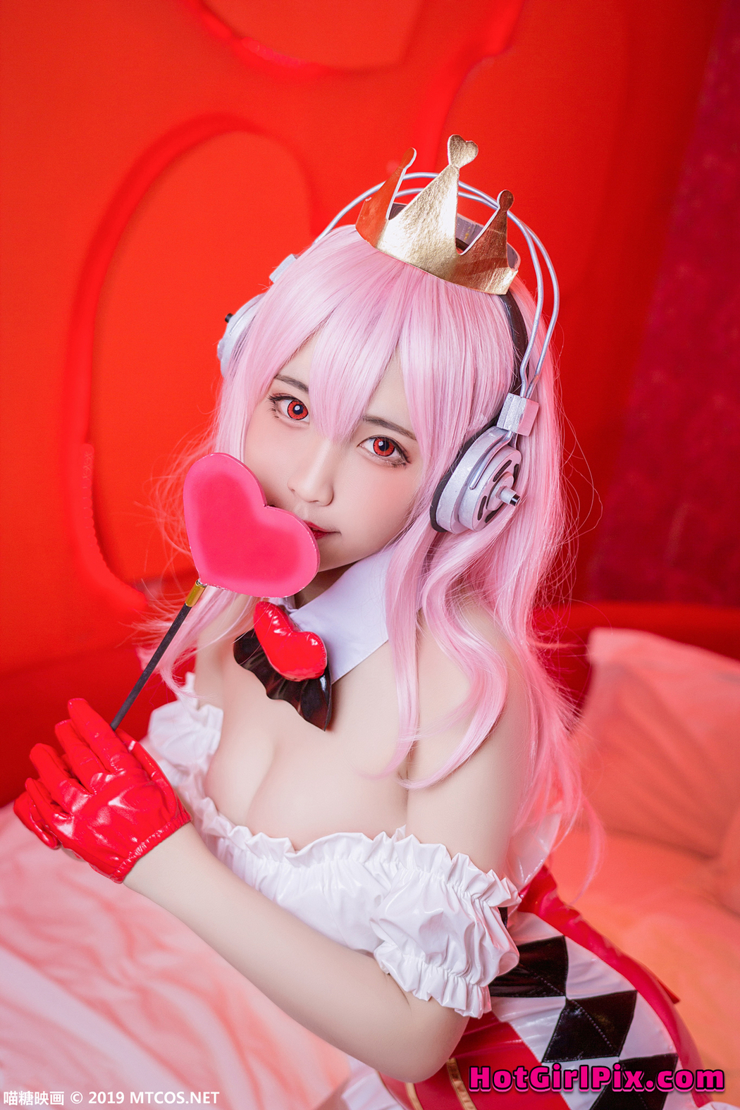 [MTCos] 喵糖映画 Vol.050: 索尼子的热情 (35 images)