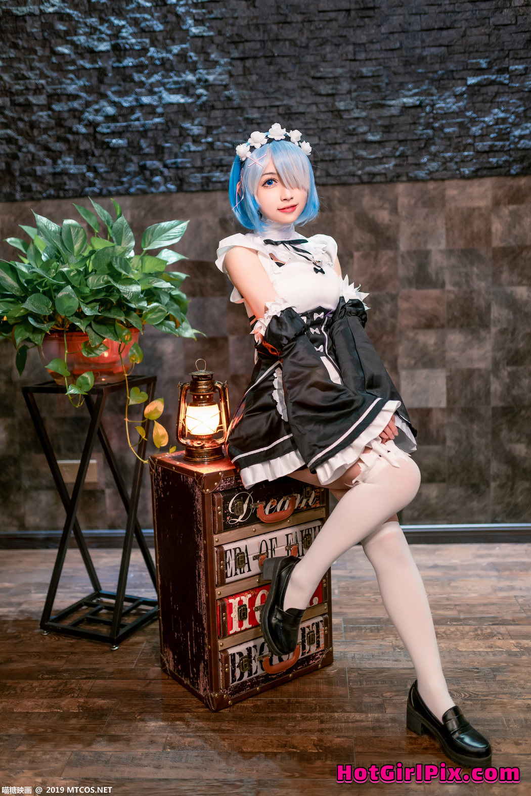 [MTCos] 喵糖映画 SPL.005: 雷姆女仆 (40 images)