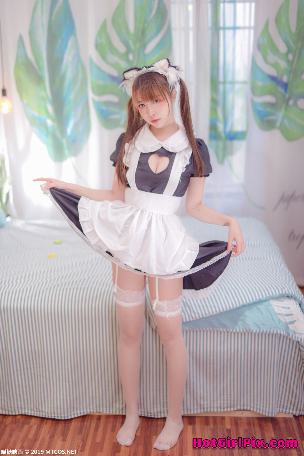 [MTCos] 喵糖映画 Vol.049: 二佐Nisa 猫耳女仆 (41 images)