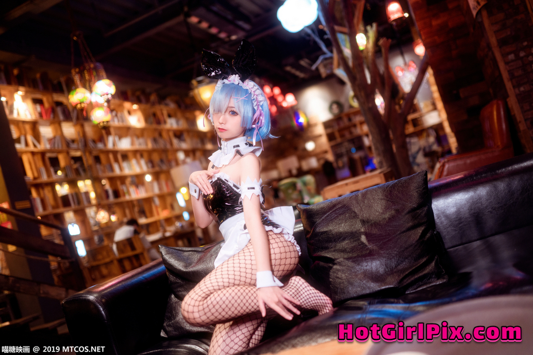 [MTCos] 喵糖映画 SPL.002: 蠢沫沫 雷姆兔女郎 (41 images)