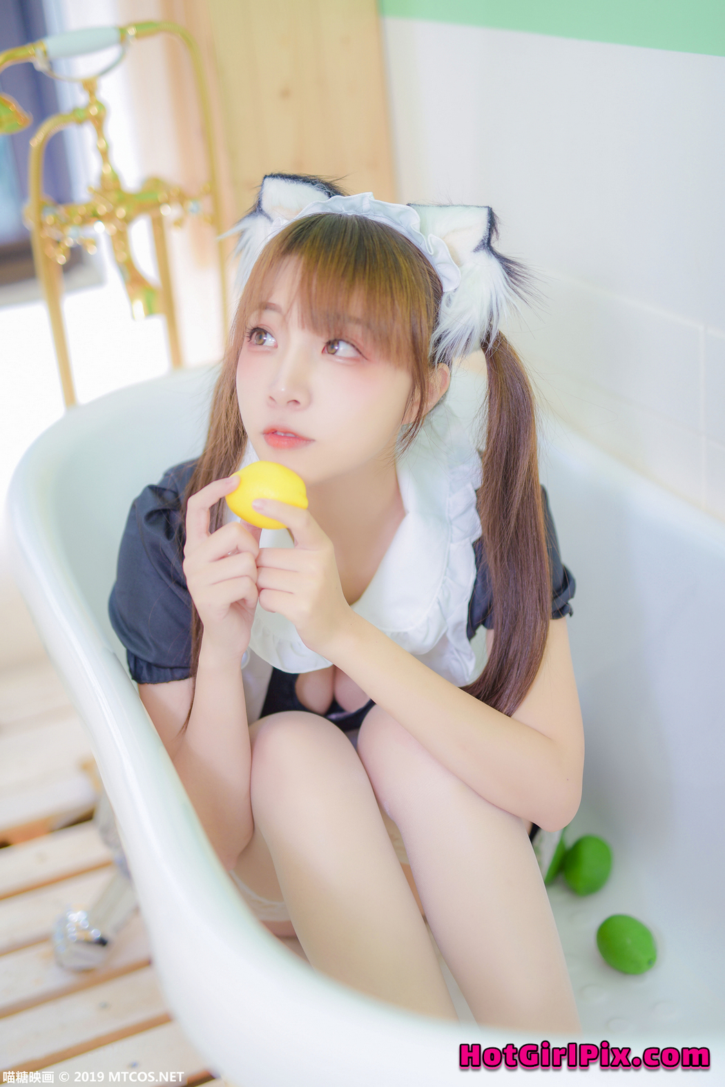 [MTCos] 喵糖映画 Vol.049: 二佐Nisa 猫耳女仆 (41 images)