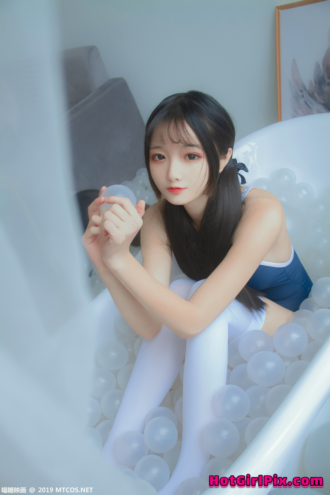 [MTCos] 喵糖映画 Vol.046 泡泡球死库水 (40 images)
