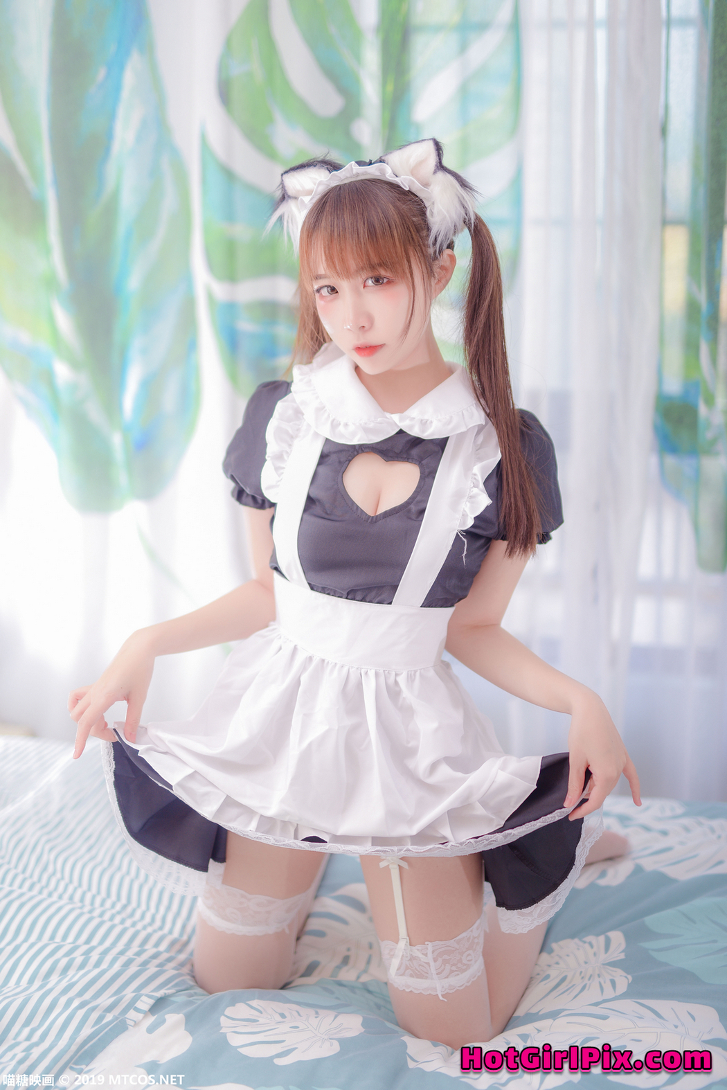 [MTCos] 喵糖映画 Vol.049: 二佐Nisa 猫耳女仆 (41 images)