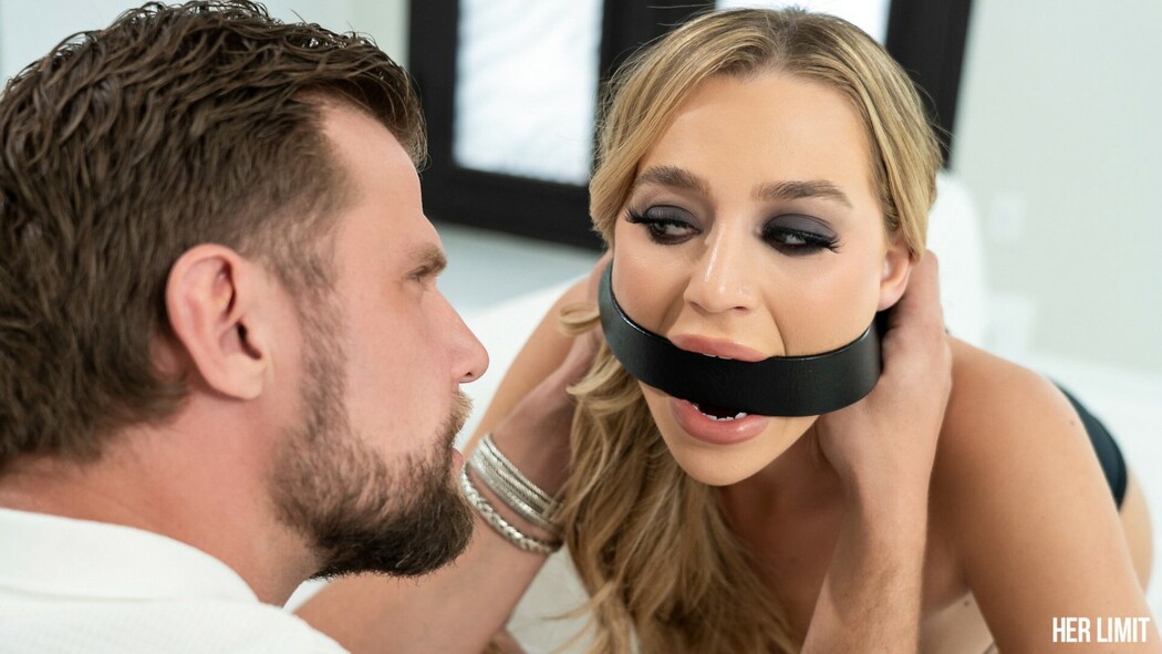 Blake Blossom Drools For Vince Karters Cock In Lusty Living Room