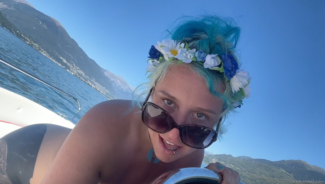 Proxy Paige Outdoor Blowjob With Deepthroat Climax